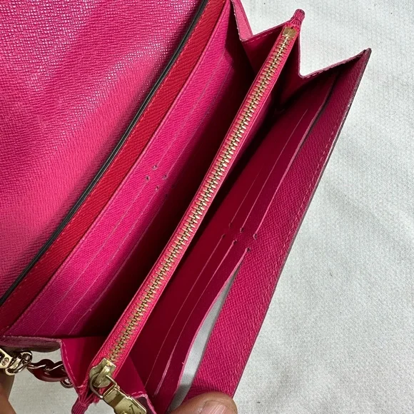 Louis Vuitton Chain Wallet - Picture 6 of 12